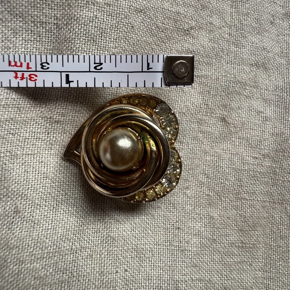 Gold-Tone Pearl Swirl Brooch - Women Jewelry